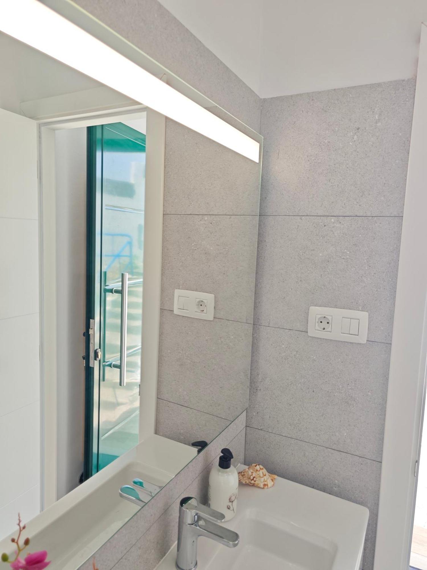 Cozy Apartment In Front Of The Natural Pools El Pris 외부 사진